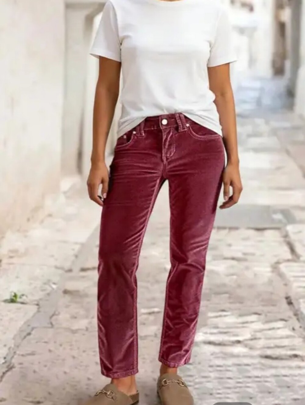 Flamingals Solid Corduroy Mid Waist Straight Leg Crop Burgundy Pants NWT - Picture 3 of 11